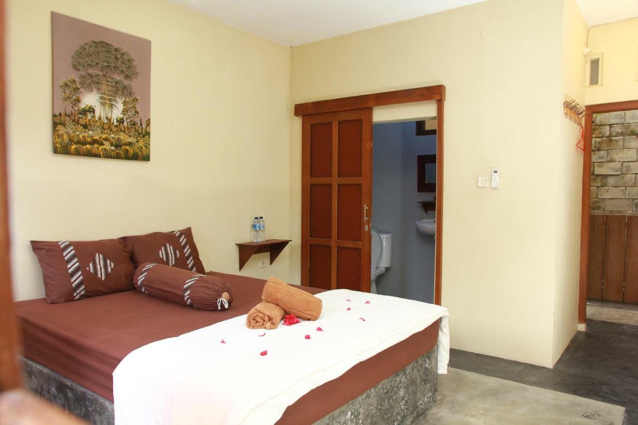 Ndalem Mj Homestay 요그야카르타 외부 사진